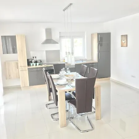 Bella Casa Comfort * سريما