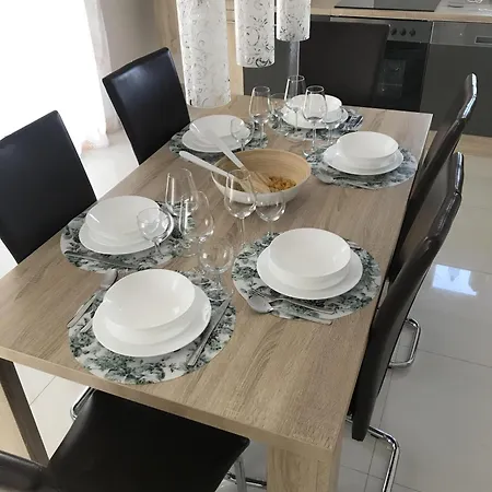 Bella Casa Comfort Apartment
